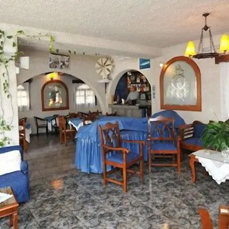 Hotel Porto Perissa-2