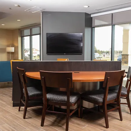 Towneplace Suites By Marriott Petawawa-3