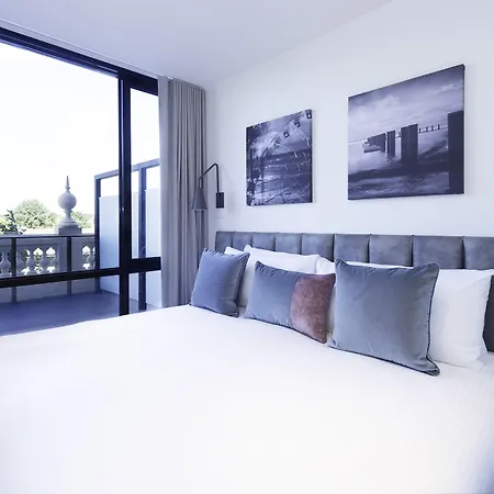 Oaks R Suites Geelong-2