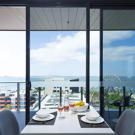 Oaks R Suites Geelong-2