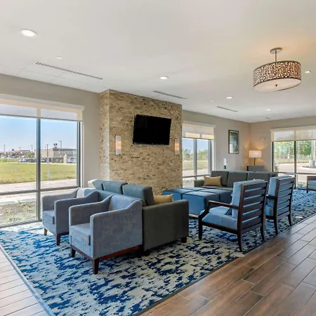 Comfort Inn & Suites Balch Springs - Se Dallas-3