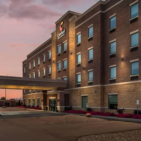 Comfort Inn & Suites Adrian-2