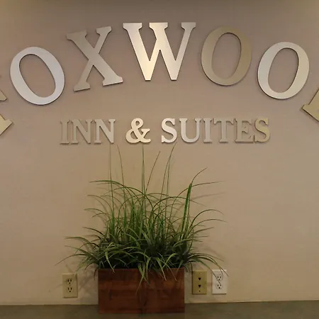 Foxwood Inn And Suites-3