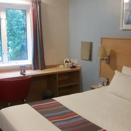Travelodge Staines-3