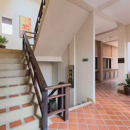 Seeka Boutique Resort - Relaxing Stay - Balcony, Pool & Near Beach-3