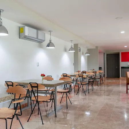 Hotel 5 Inn Plus-2