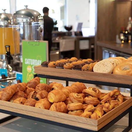 Hampton By Hilton York Piccadilly-3