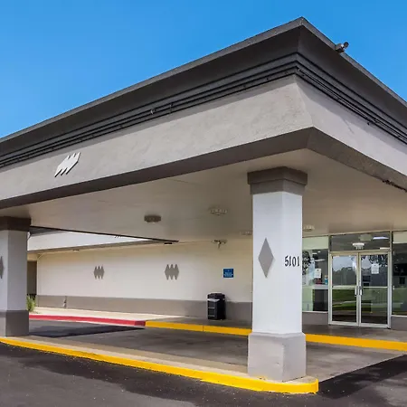 Motel 6 Groves, Tx-2