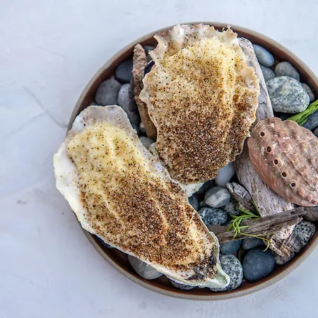 Pluvio Restaurant And Rooms-3
