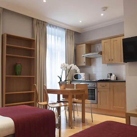 12 London Street Apartments-2