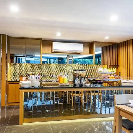 The Grand Sala Thai-2