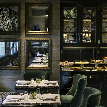 The First One Madrid Preciados (Adults Only)-3