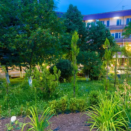 Kirovakan Hotel-2
