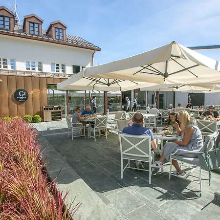 Hotel Gradska Cetinje-3