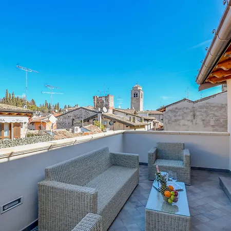 Luxury Suite Sirmione-3