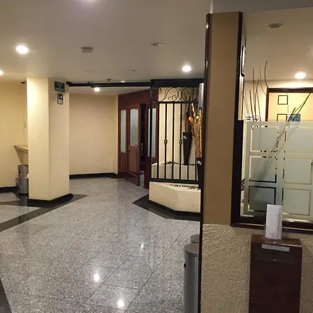Hotel La Luna-2