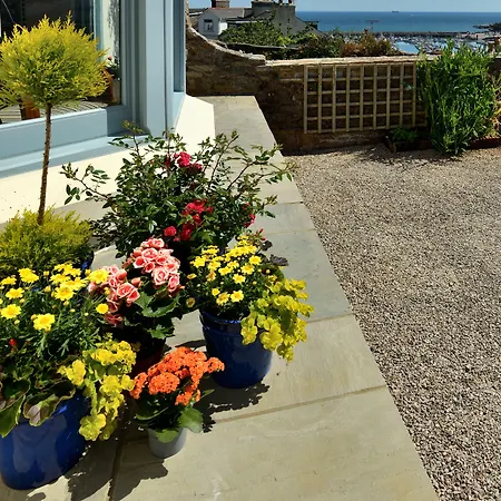 Beacon House B&B Brixham-2