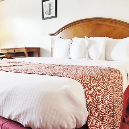 Countryside Inn Richmondville-3