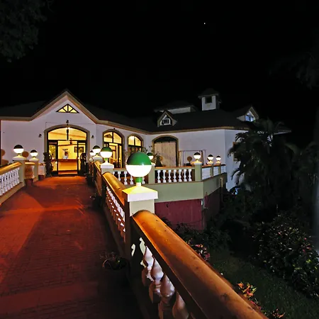 Usha Ascot-3
