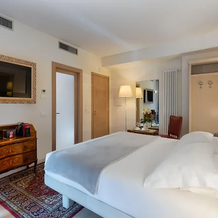 Corte Realdi Luxury Rooms Torino - Piazza Castello-2