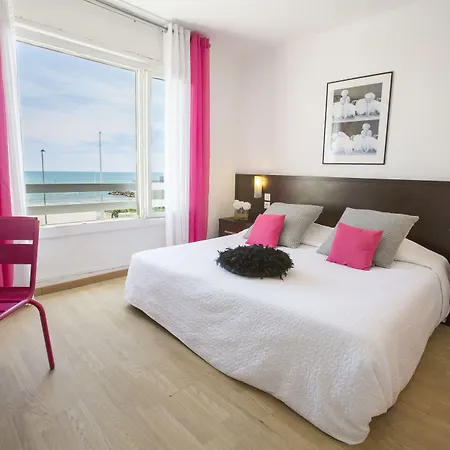 Le Grand Large Bord de Mer Hotel&Appartements-2