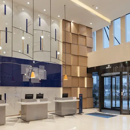 Holiday Inn Express Shanghai Huijin By Ihg-2