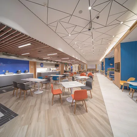 Holiday Inn Express Shanghai Huijin By Ihg-3