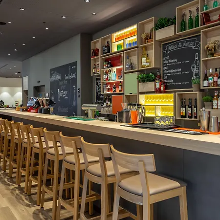 Intercityhotel Wiesbaden-3