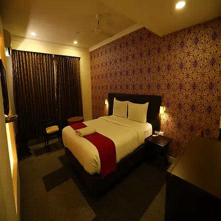 Dfront Golden Palace-3