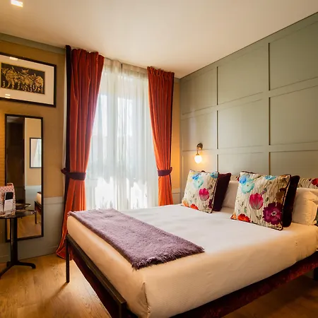 Living Suites-3