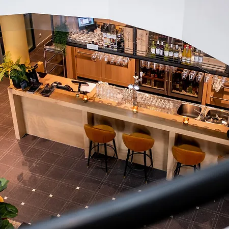 Nero Office Hotel & City Cafe-3