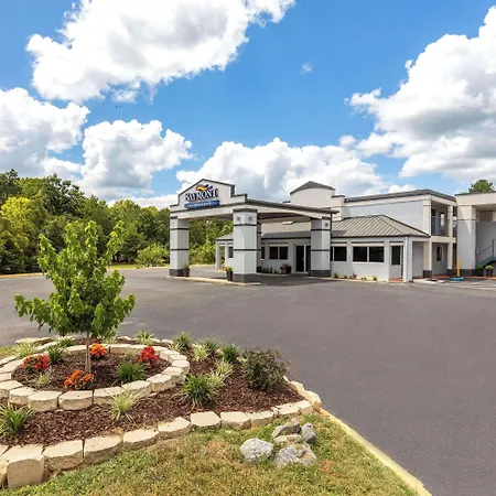 Baymont By Wyndham Dothan-2