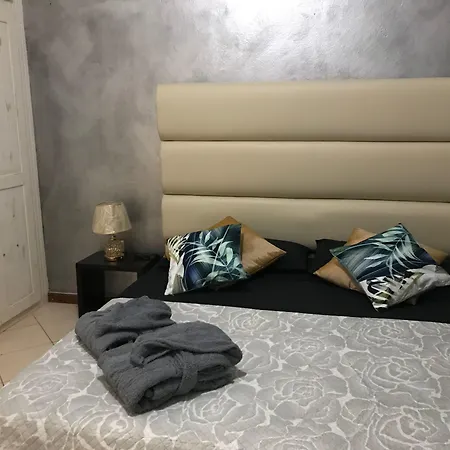 Blue Eagle Guesthouse - Casa de hospedes-3