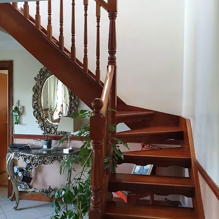 Goldendawn Guest House-3