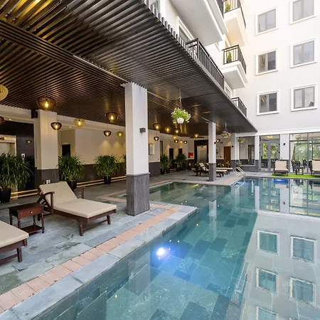 Eco Lux Riverside Hotel & Spa-3