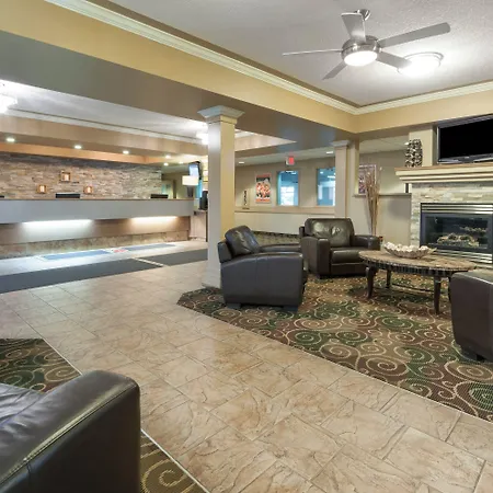 Super 8 By Wyndham Fort Saskatchewan-2