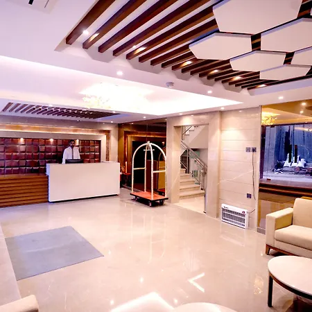 Hotel City Pride - City Centre, With Free Airport Pickup-2