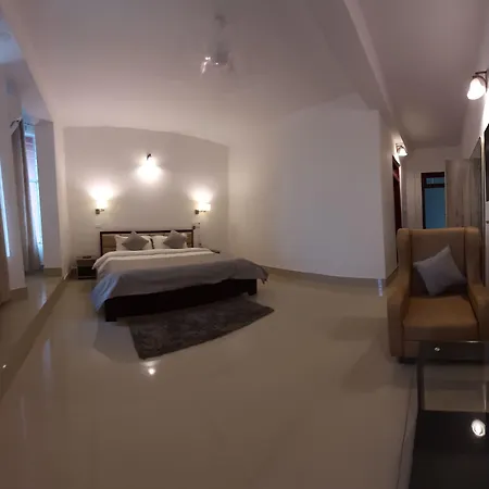 Hotel Saramati-2