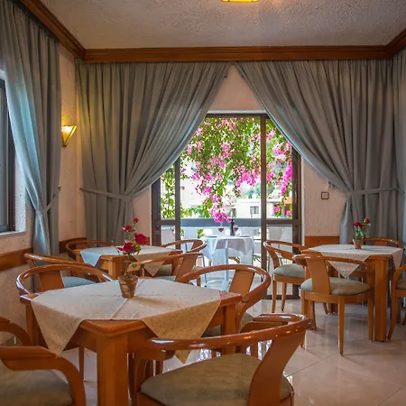 Fevro Hotel-3
