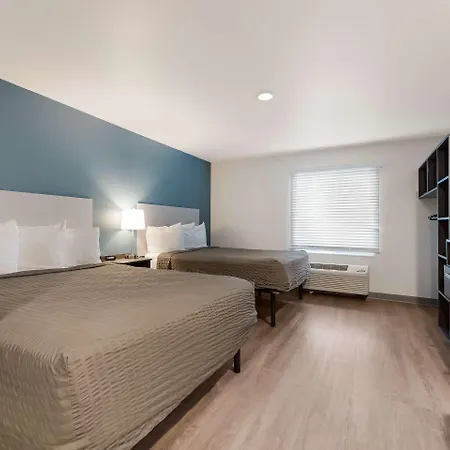Woodspring Suites Phoenix-Deer Valley-2