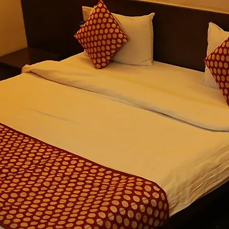 Hotel Kb'S Grand-2