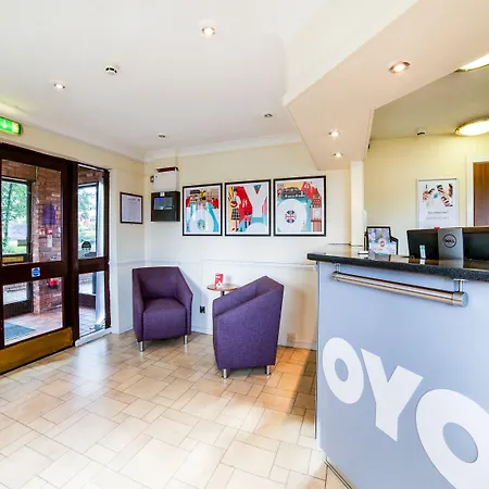Oyo Lakeside Haydock Hotel, St Helens, A580 East Lancs, Garswood Old Road-2
