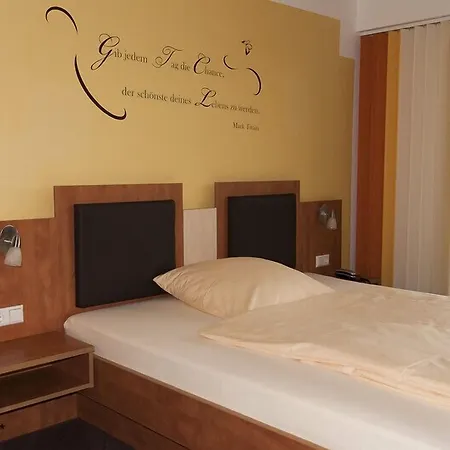Hotel Haus Deutsch Krone-2