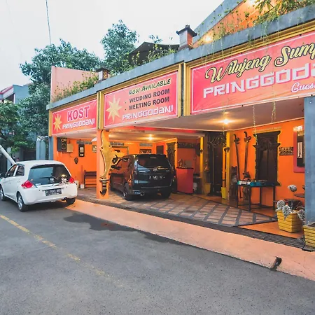 RedDoorz near Margahayu Raya-3