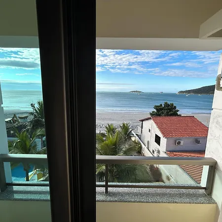 Golfinhos Apart Hotel-2