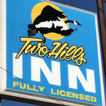 Two Hills Inn-3