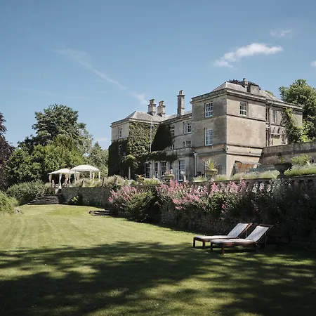 Burleigh Court Hotel-3