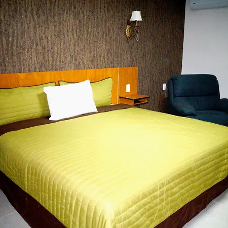Royal Madero Inn-2