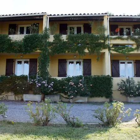 Hotel Les Cavalets-2