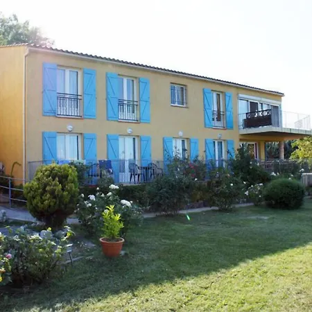 Hotel Les Cavalets-2
